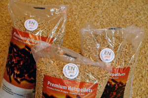 Certifikované německé pelety. Zdroj: Deutsches Pelletinstitut.